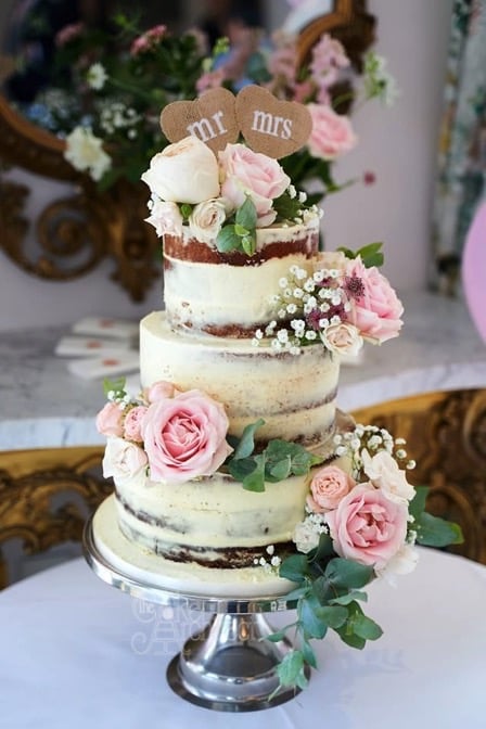 Celebration Cakes and Wedding Cakes by Catherine Scott  Reading  Berkshire Oxfordshire UK